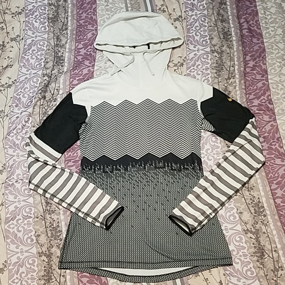 Nike Pro Dri Fit Top- medium